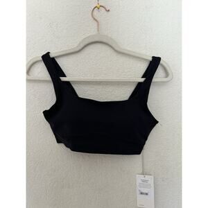 Vuori All The Form Sports Bra Size XS NWT